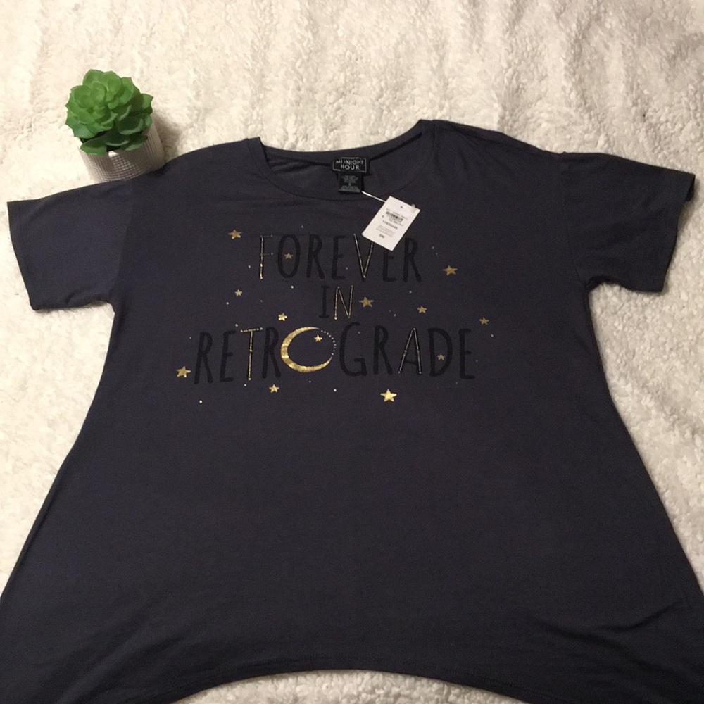 New with tags midnight hour T-shirt in size small